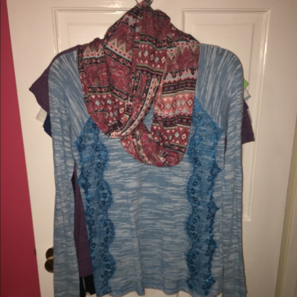 Blue tee with scarf